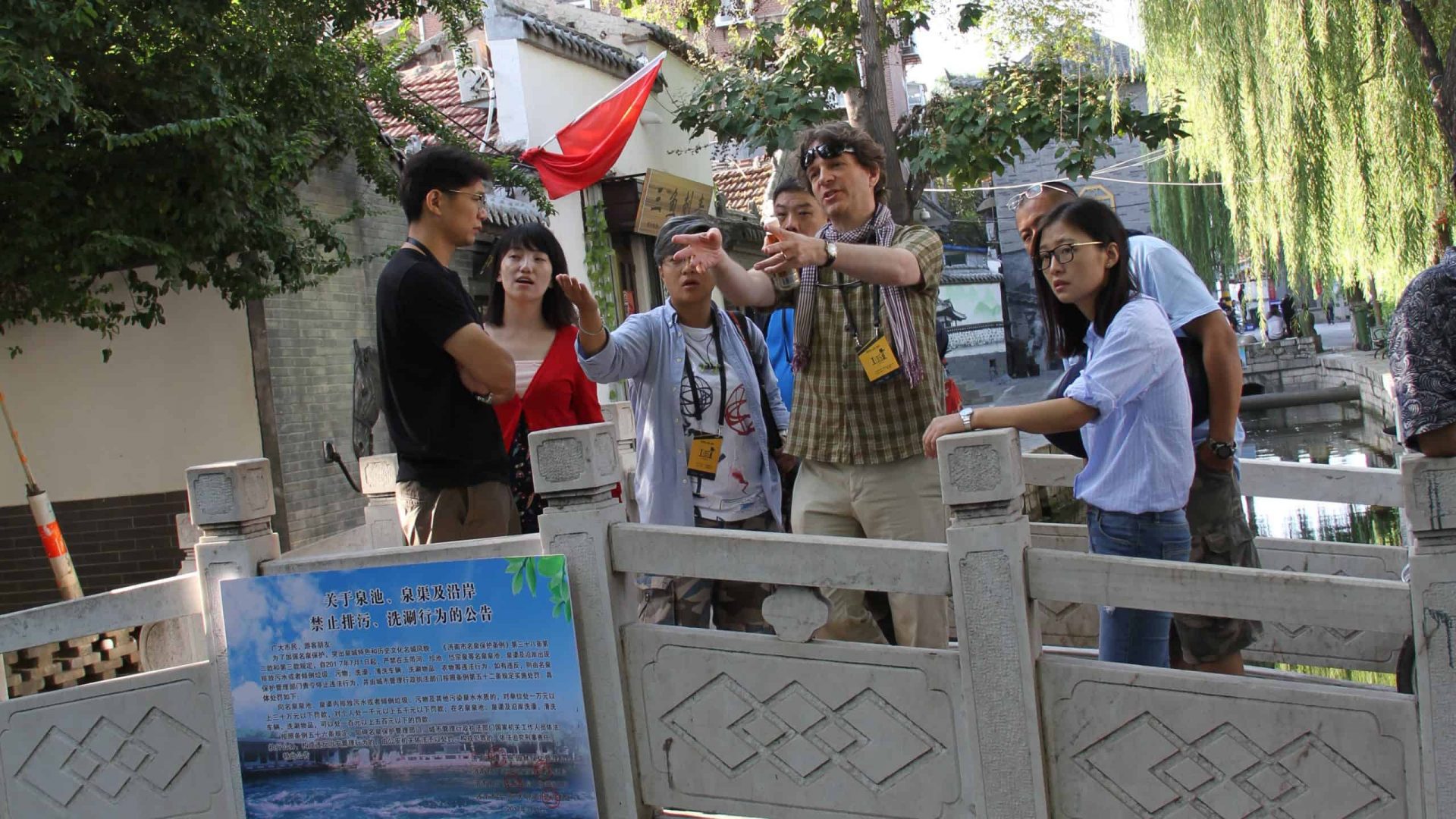 IMG_8010 Jonathan Schütz directing in Shandong